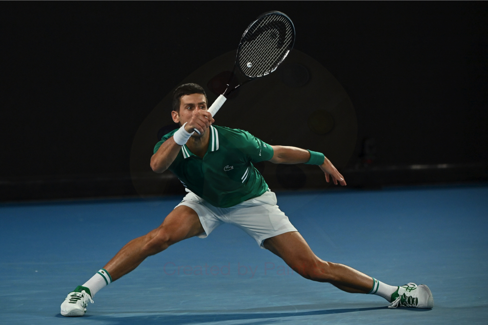 Australian Open, niente da fare per Karatsev, Djokovic vola in finale