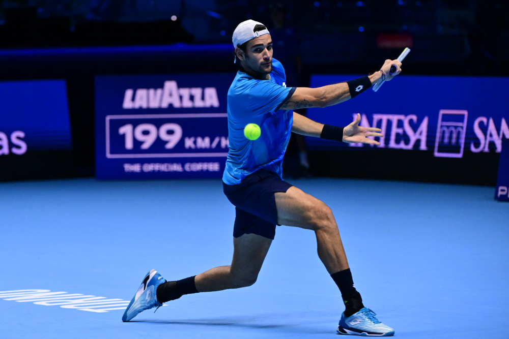 Nitto ATP Finals, Matteo Berrettini costretto al ritiro: l’azzurro abbandona in lacrime il Pala Alpitour